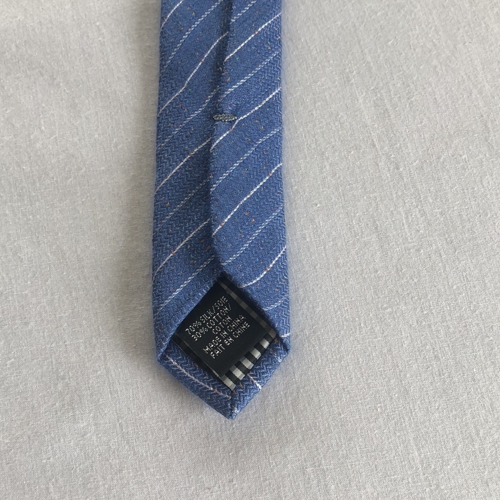 Ben Sherman Tie GUC Blue And White 70% Silk Blend 30% Cotton - Picture 6 of 15